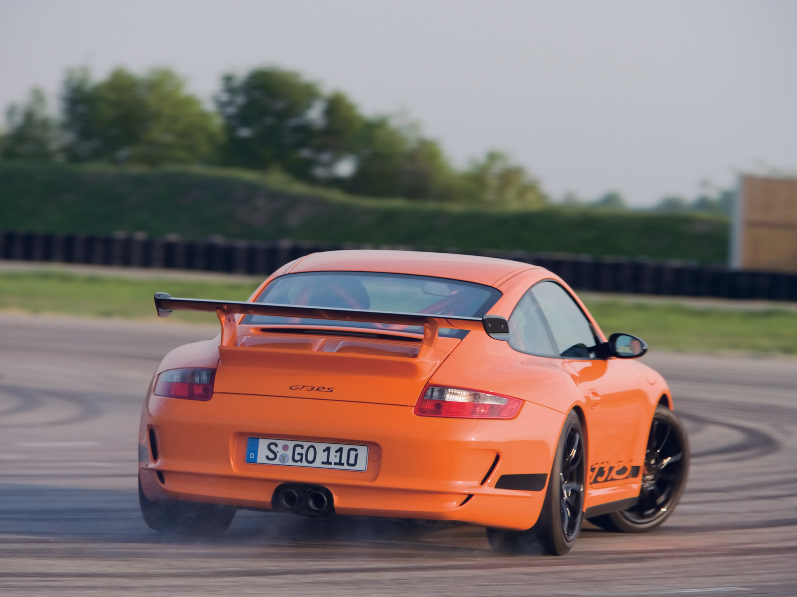 2007 Porsche 911 Gt3 Rs Ra Track 1600×1200
