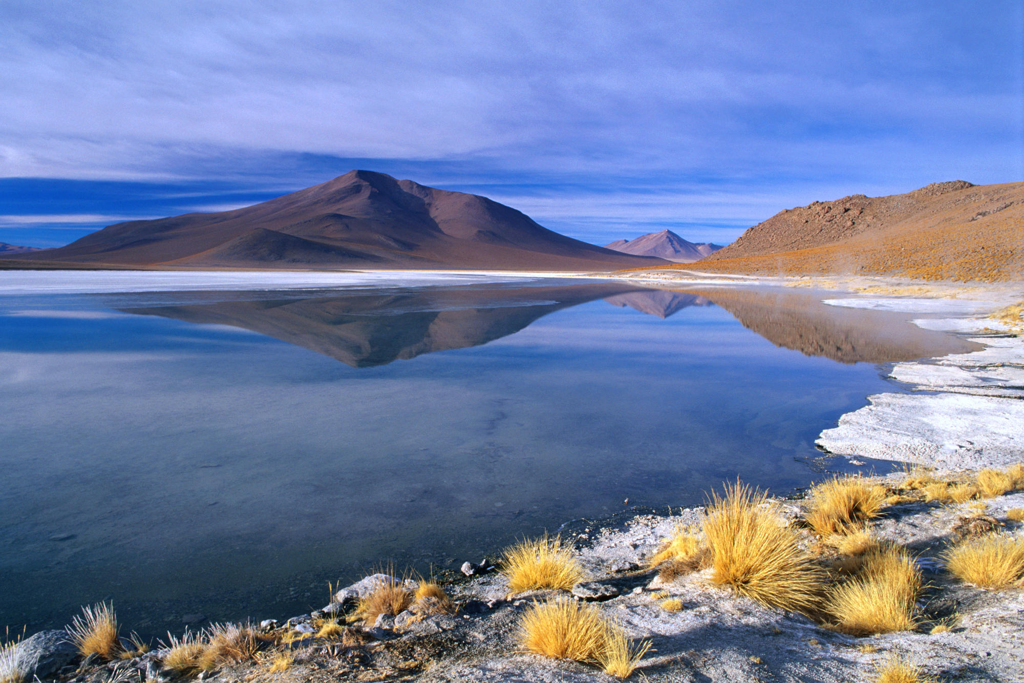 Большое соленое озеро площадь. Озеро Поопо Южная Америка. Боливия озеро Поопо. Соленое озеро Поопо. Солт Лейк Сити озеро.