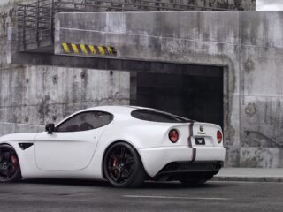 Alfa Romeo 8c Competizione (1)