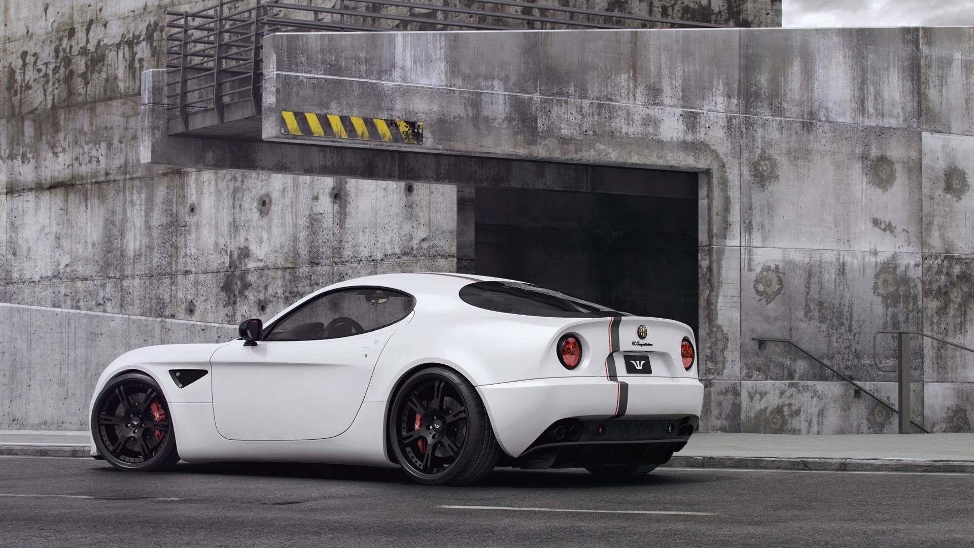 Alfa Romeo 8c Competizione (1)