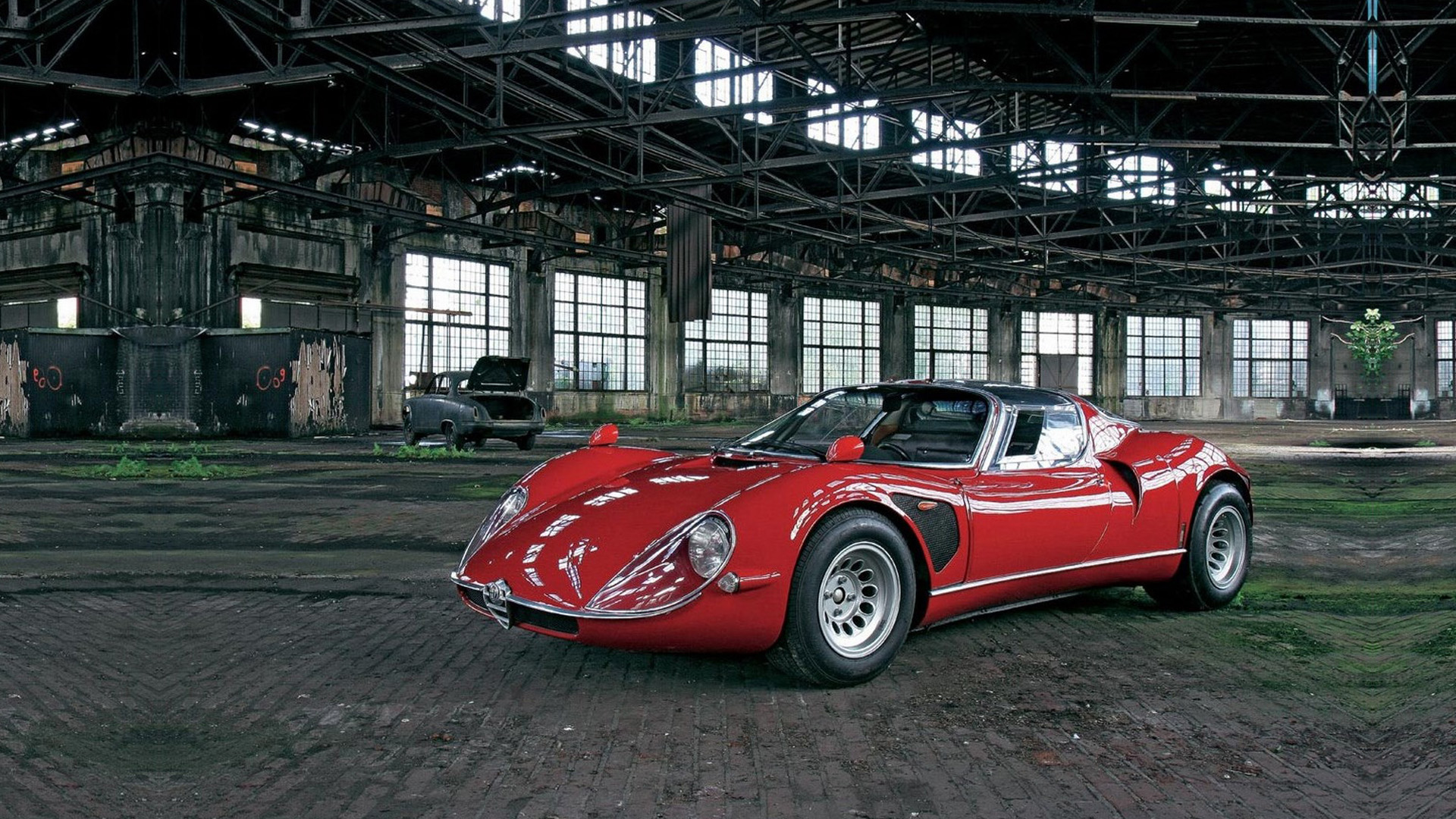 Alfa Romeo Tipo 33 Stradale (2)