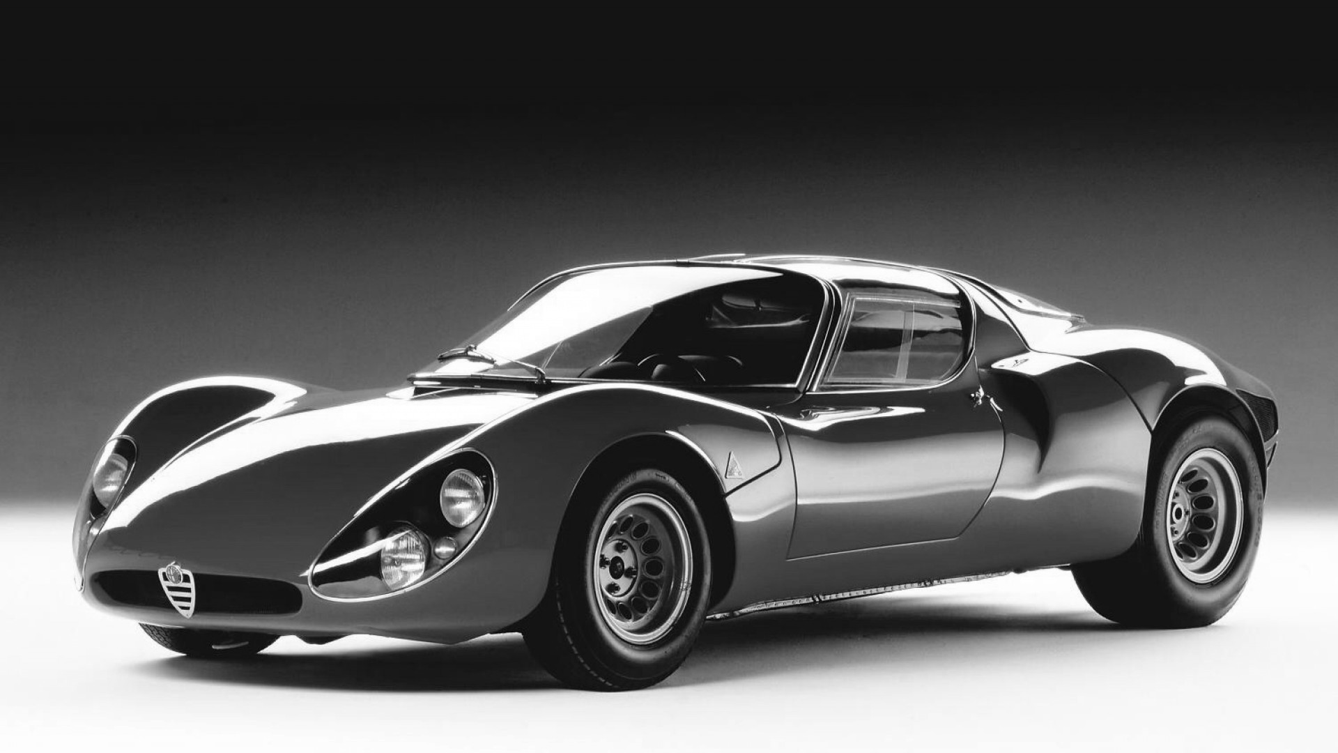 Alfa Romeo Tipo 33 Stradale