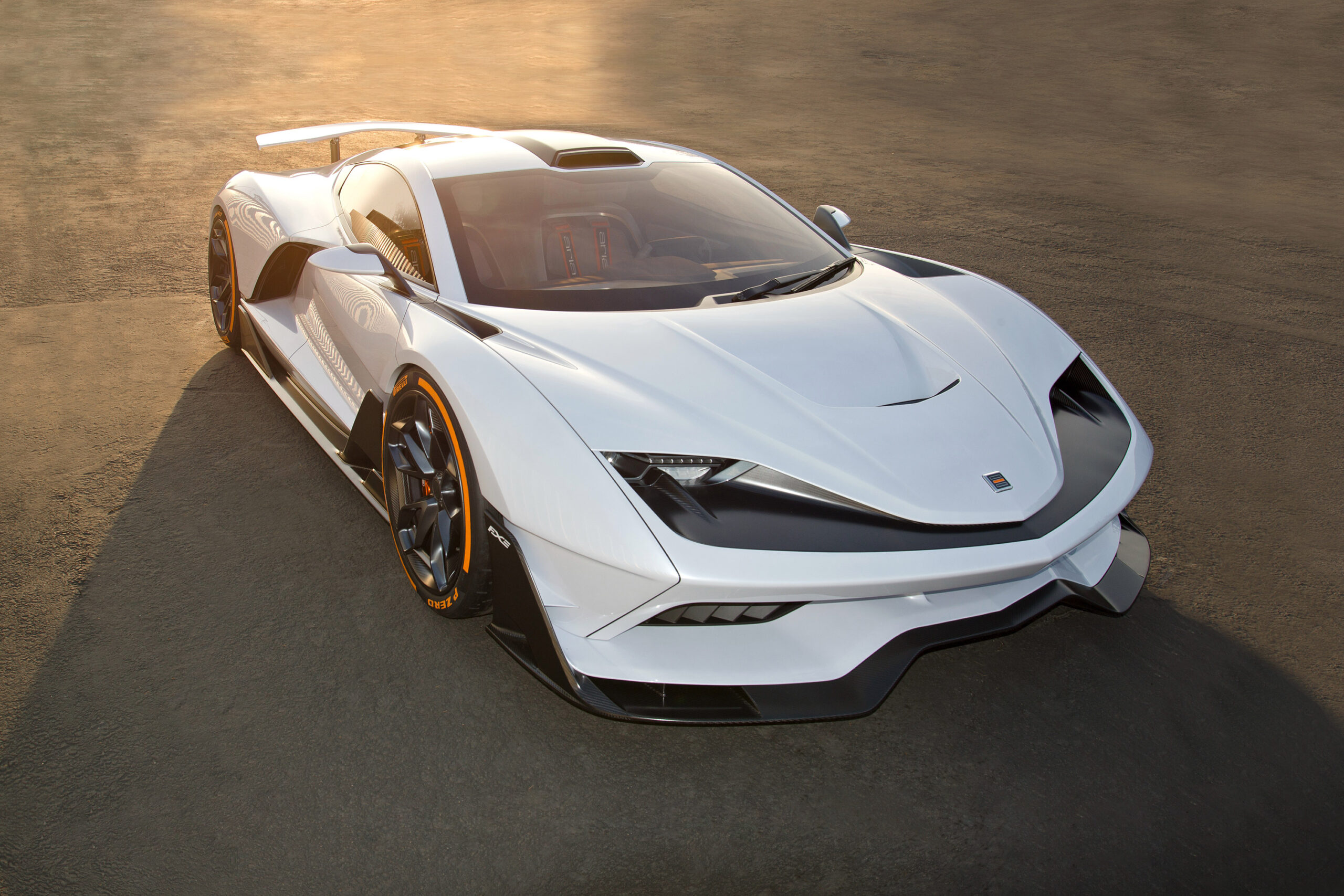 Aria Fxe (2)