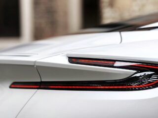 Aston Martin Db11 (3)
