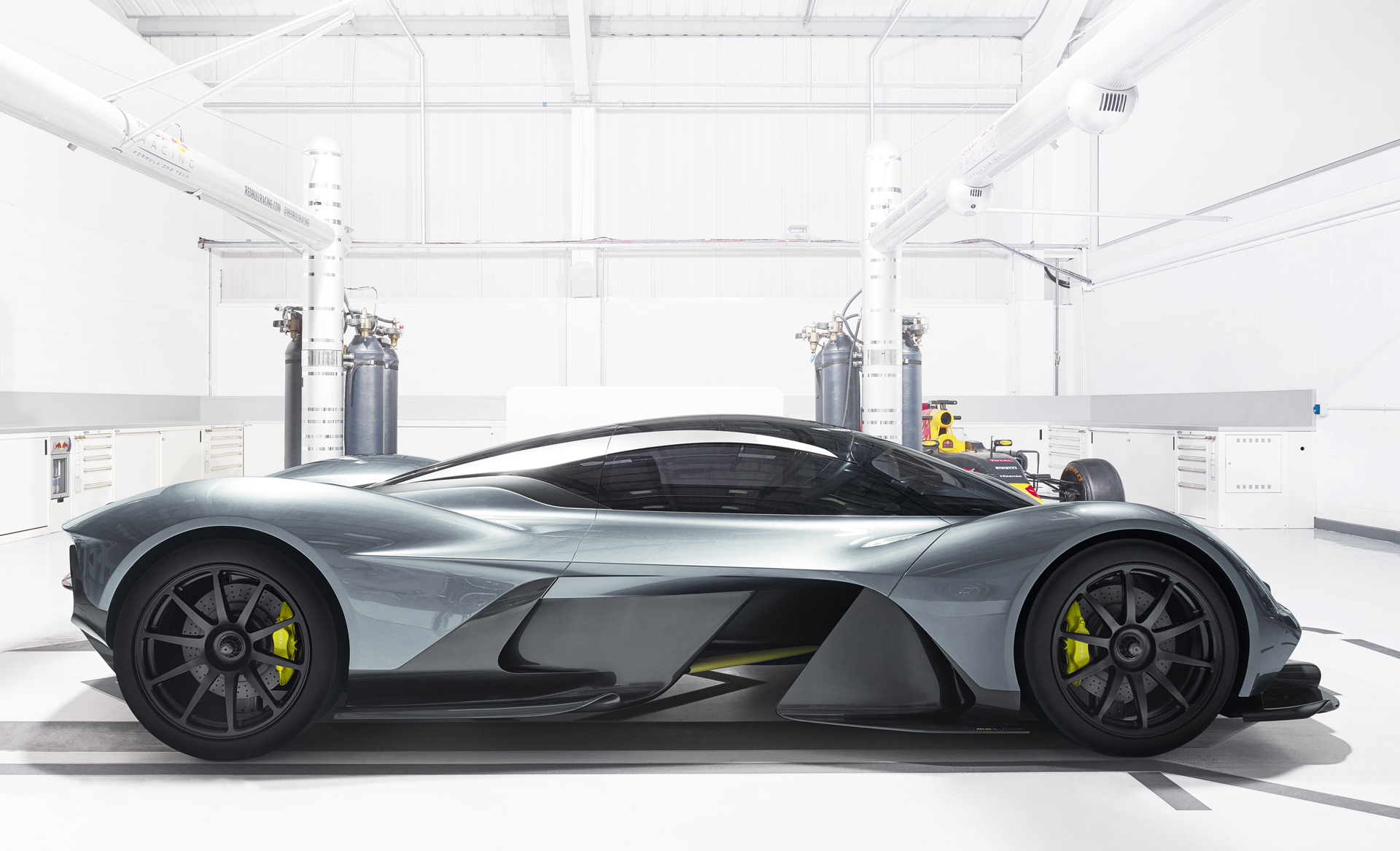Aston Martin Valkyrie (am Rb 001) (2)