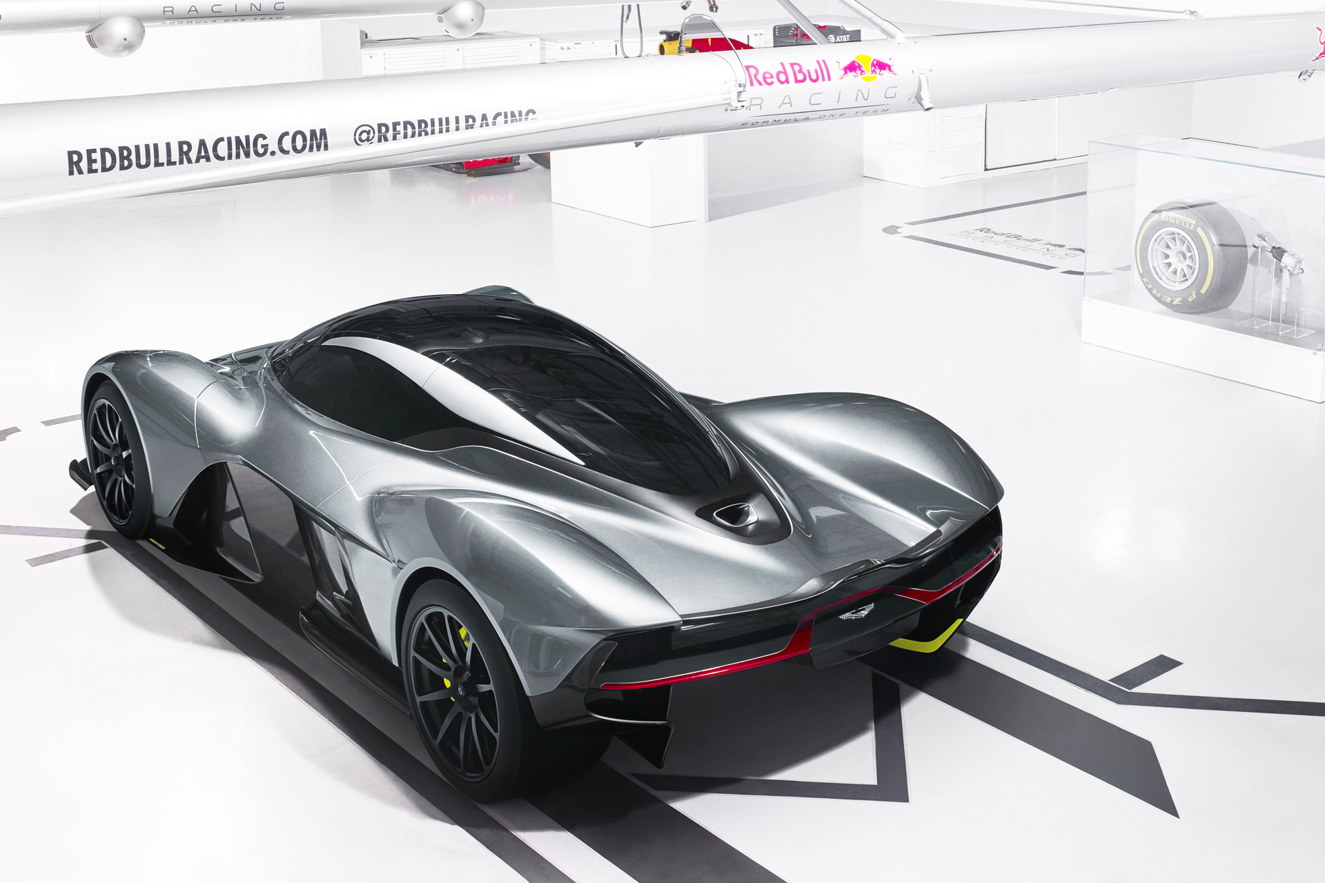 Aston Martin Valkyrie (am Rb 001)
