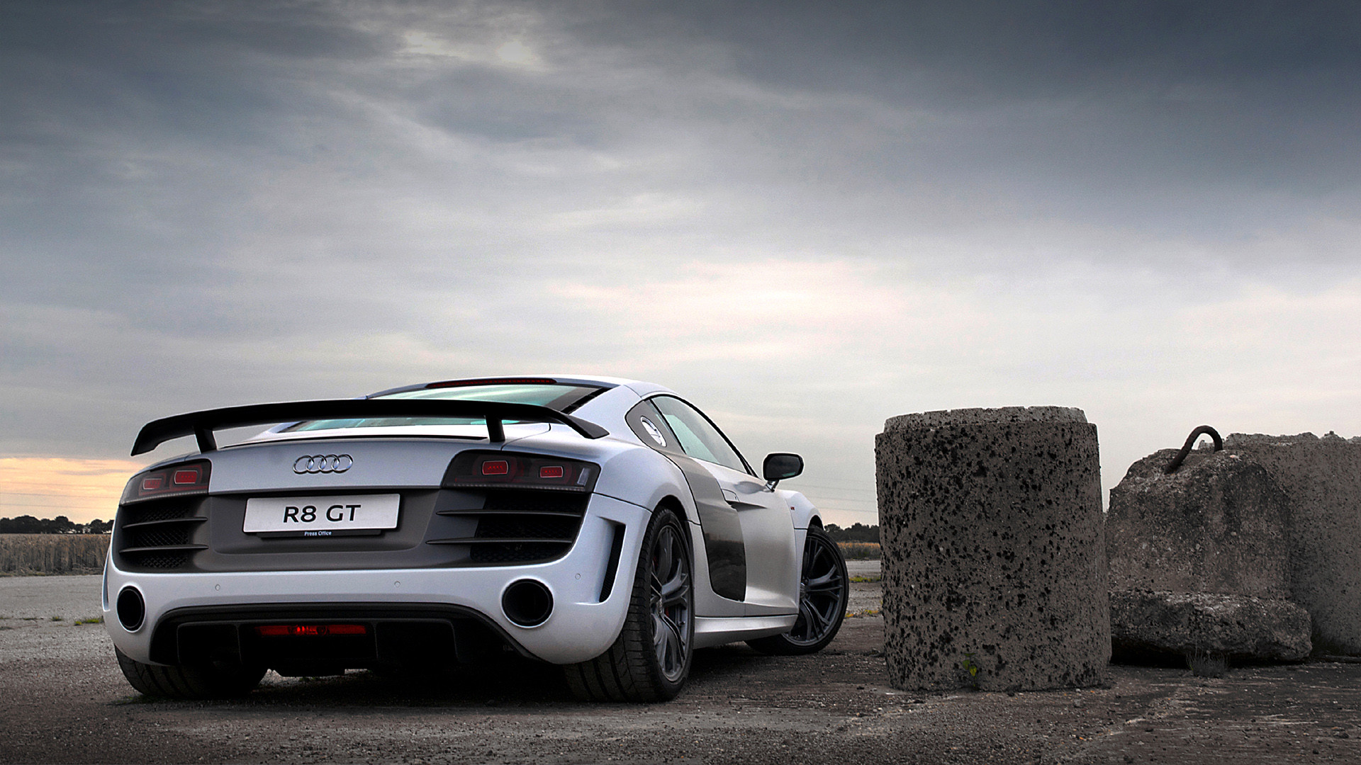 Audi R8 Gt (typ 42) (gen 1)