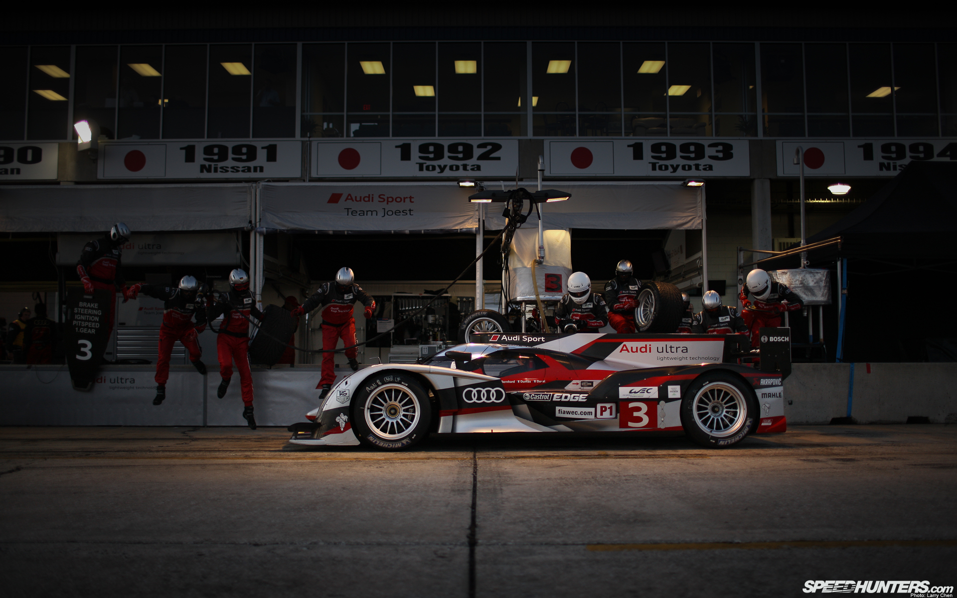 Audi Sport Team Joest R18 Tdi 2011 (1)