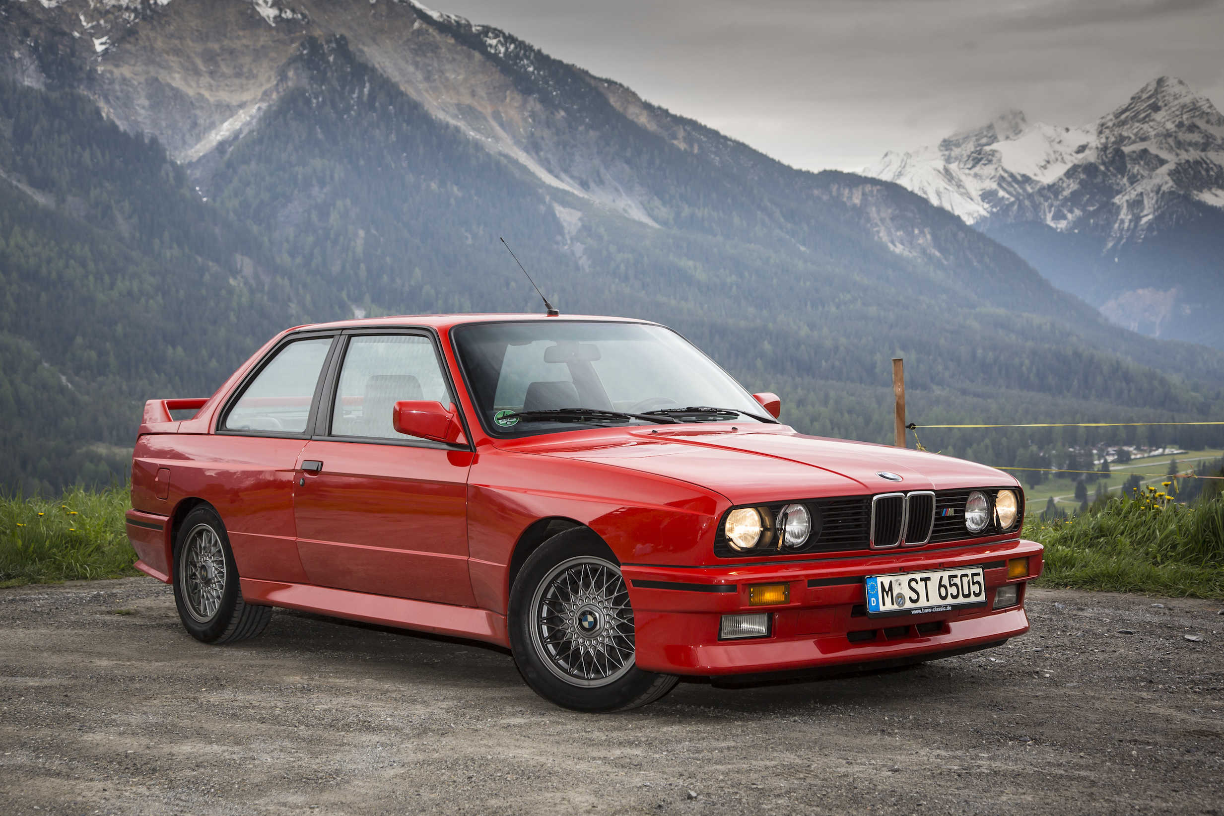 Bmw M3 (e30) (2)
