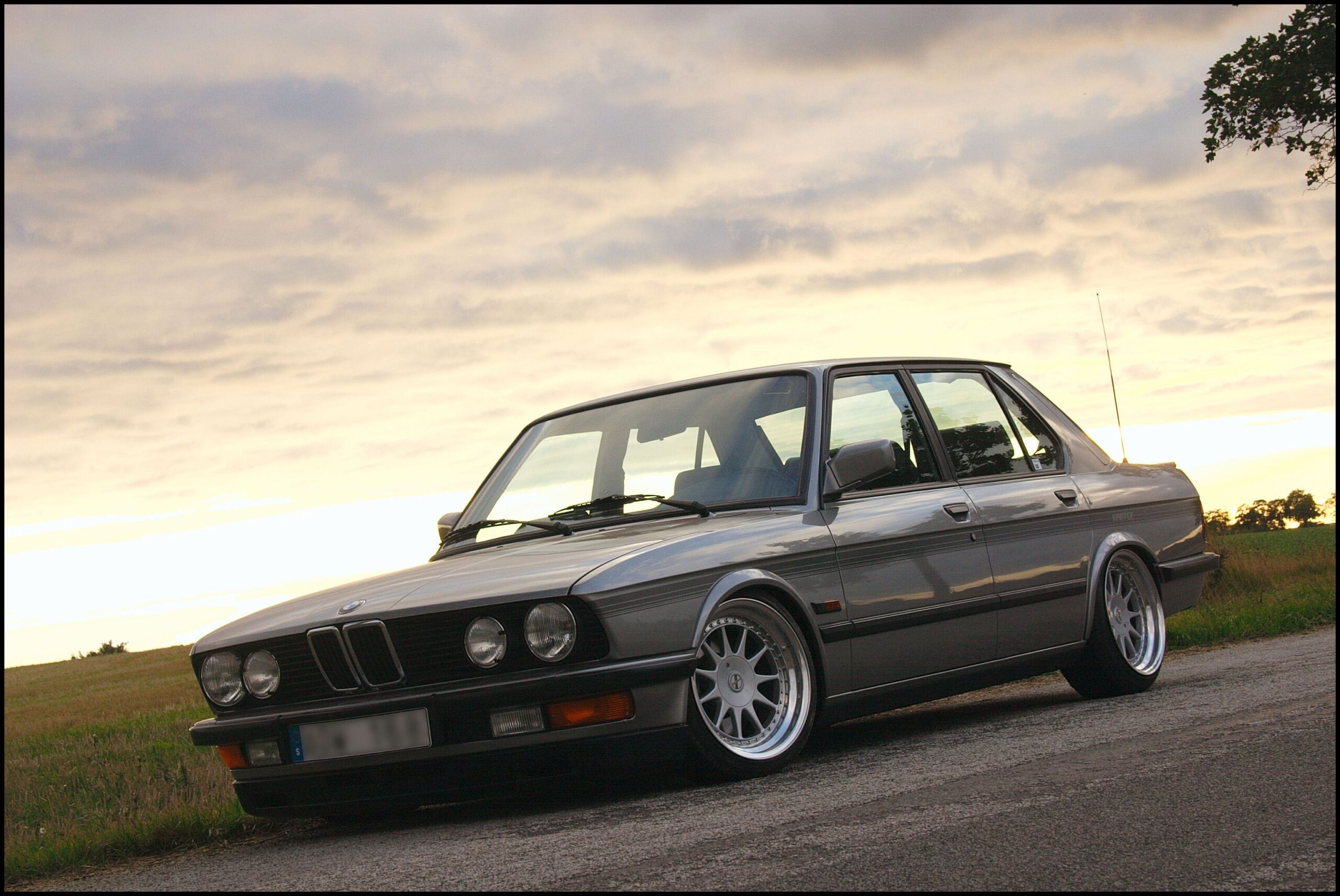 Bmw M535i (e28)