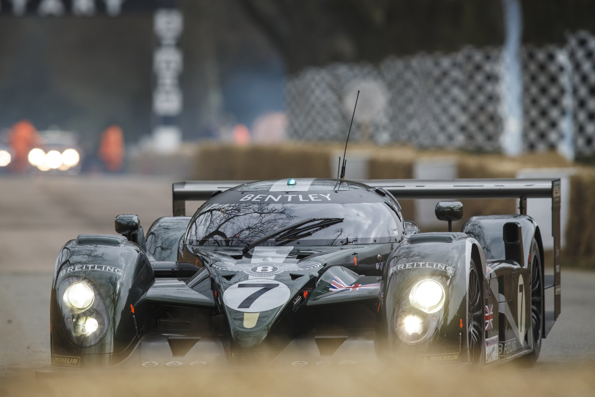 Bentley Speed 8 (1)