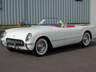 Chevrolet Corvette (c0)
