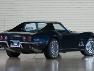 Chevrolet Corvette Stingray (c2) (2)