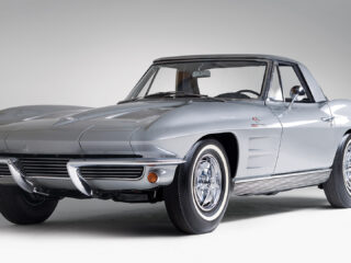 Chevrolet Corvette Stingray (C2) (5)