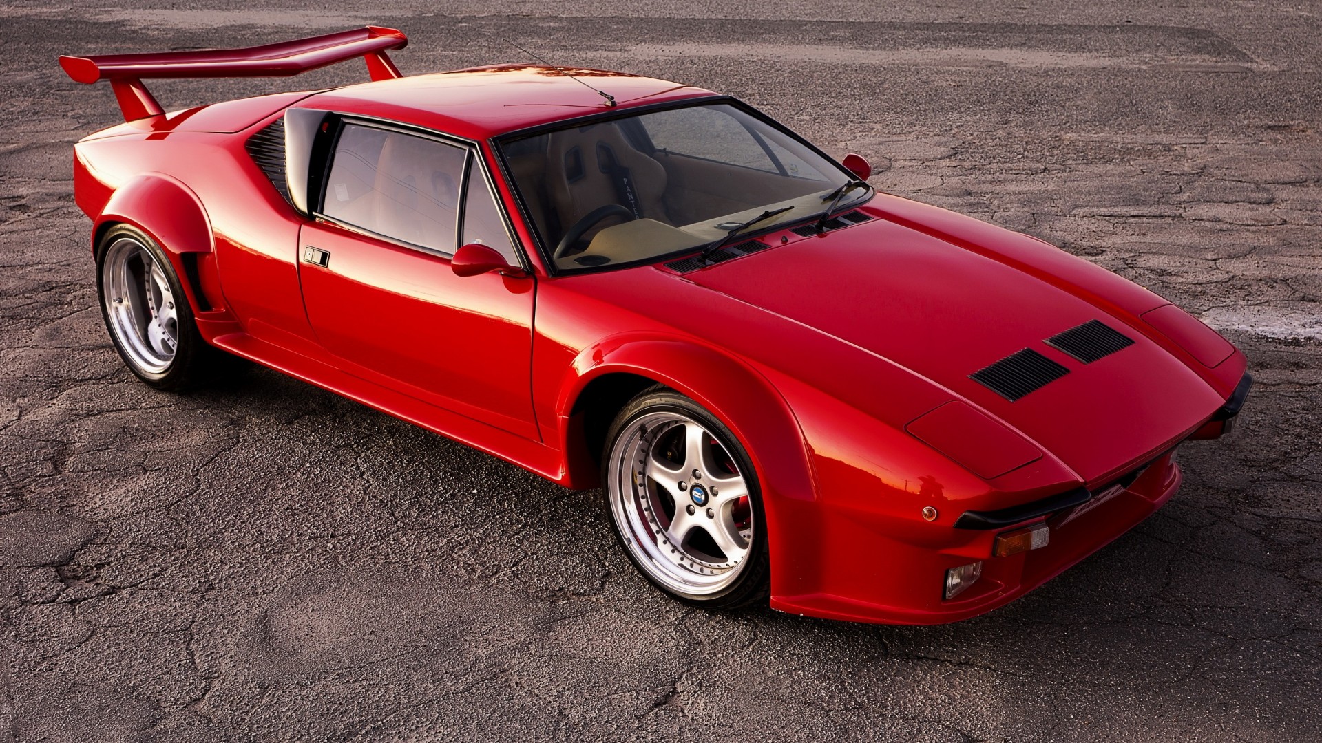 Detomaso Pantera (2)