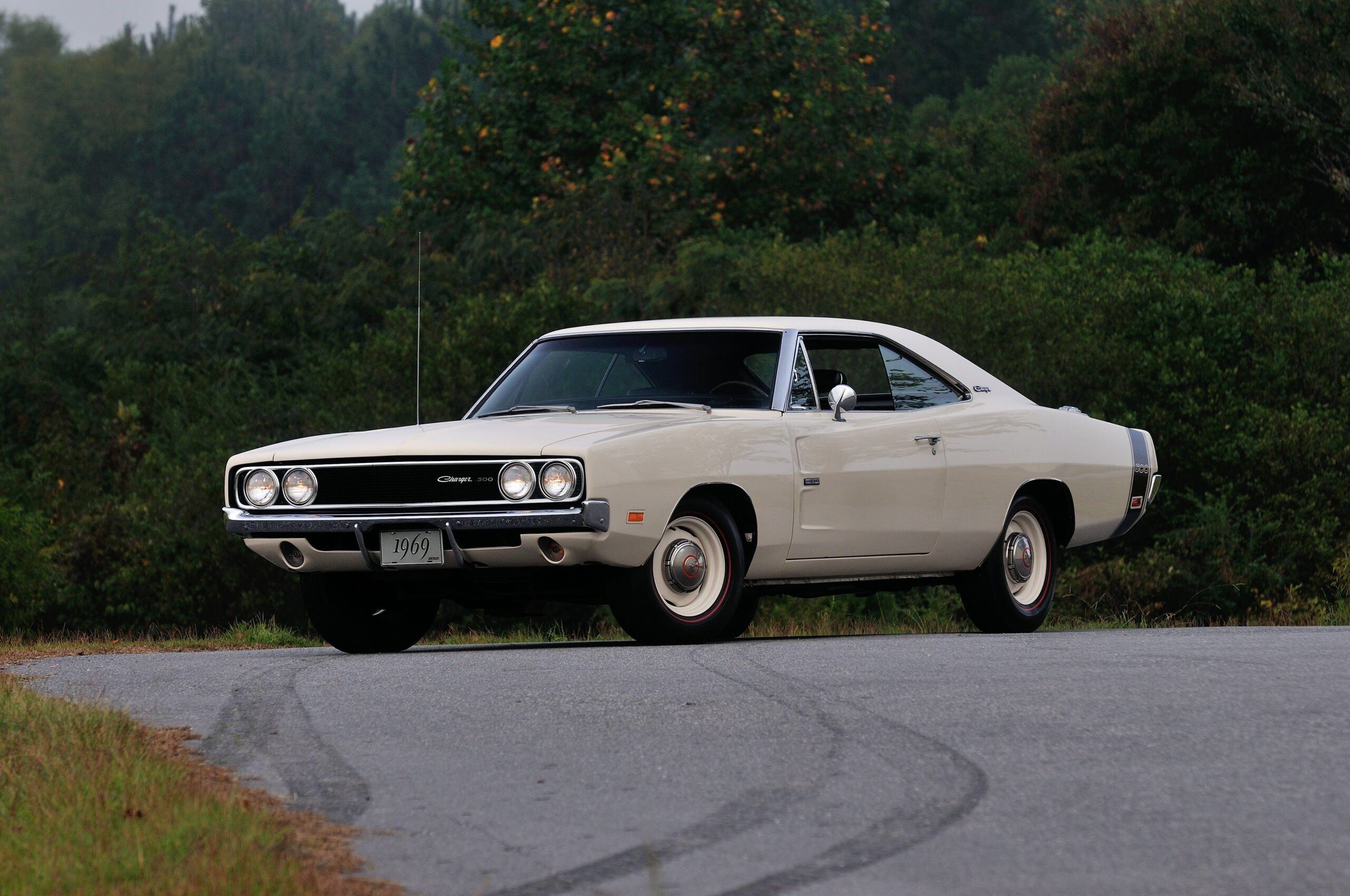 Dodge Charger 500 (gen 2) 1969 (2)