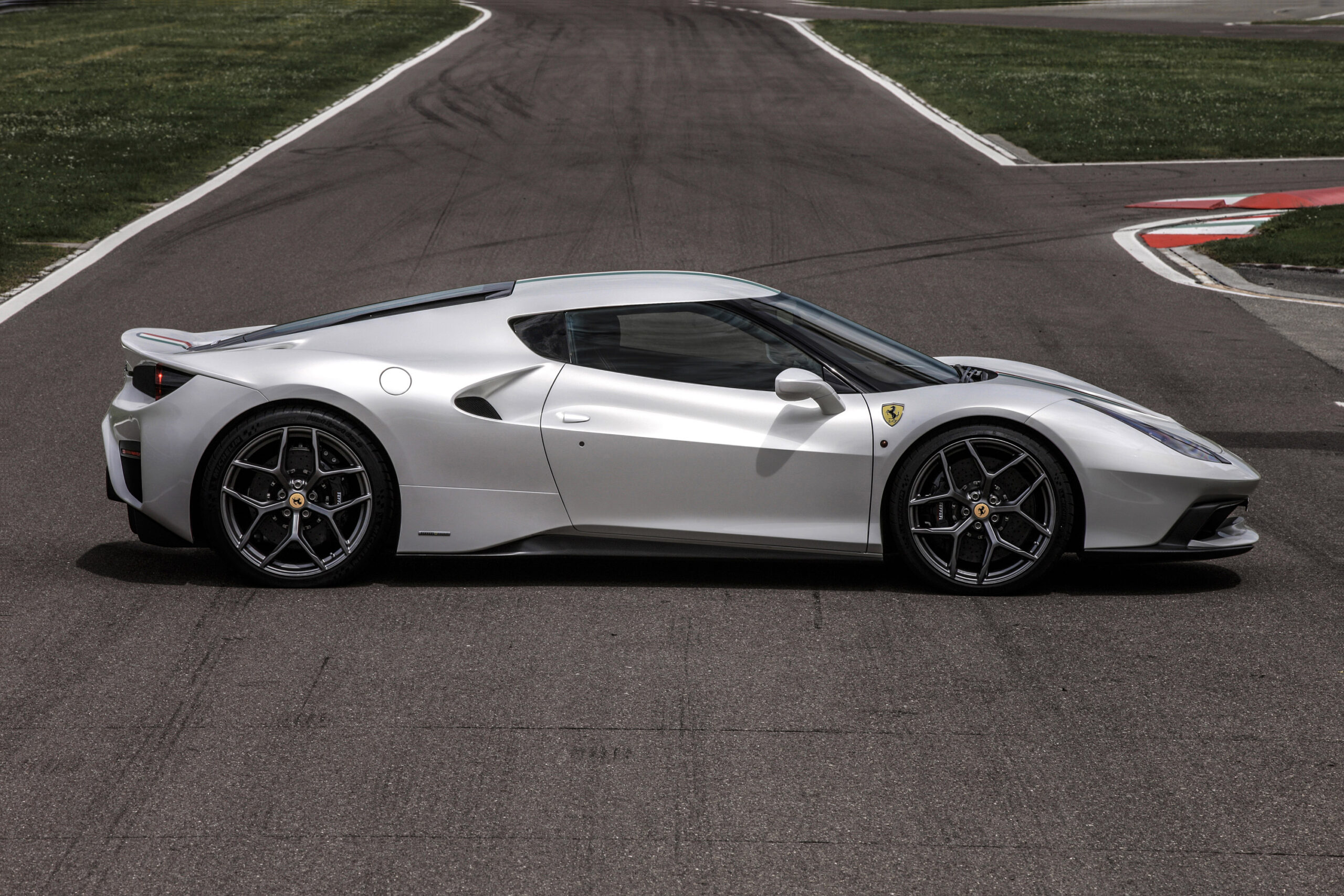 Ferrari 458 Mm Speciale (2)