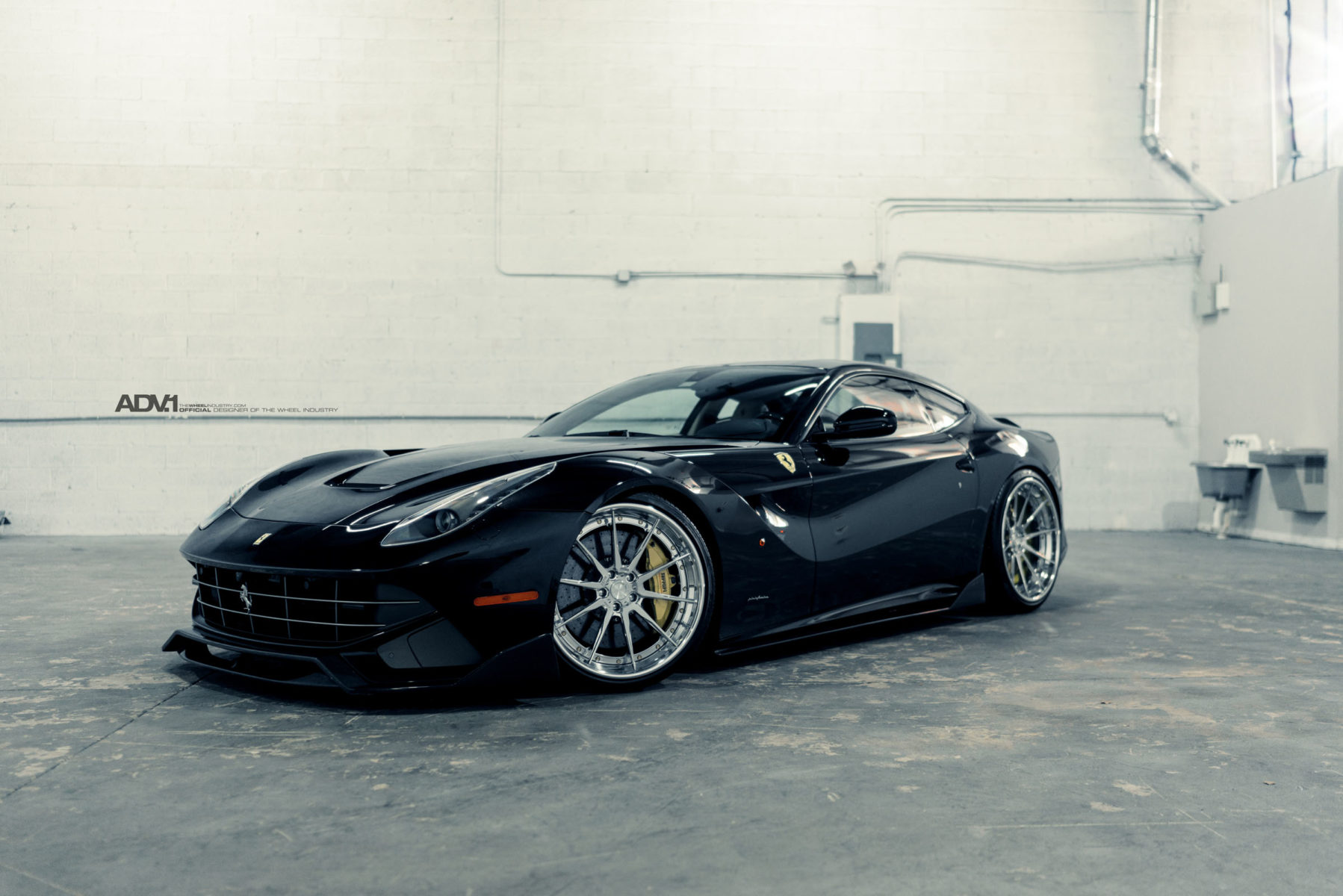 Ferrari F12 Berlinetta (12)