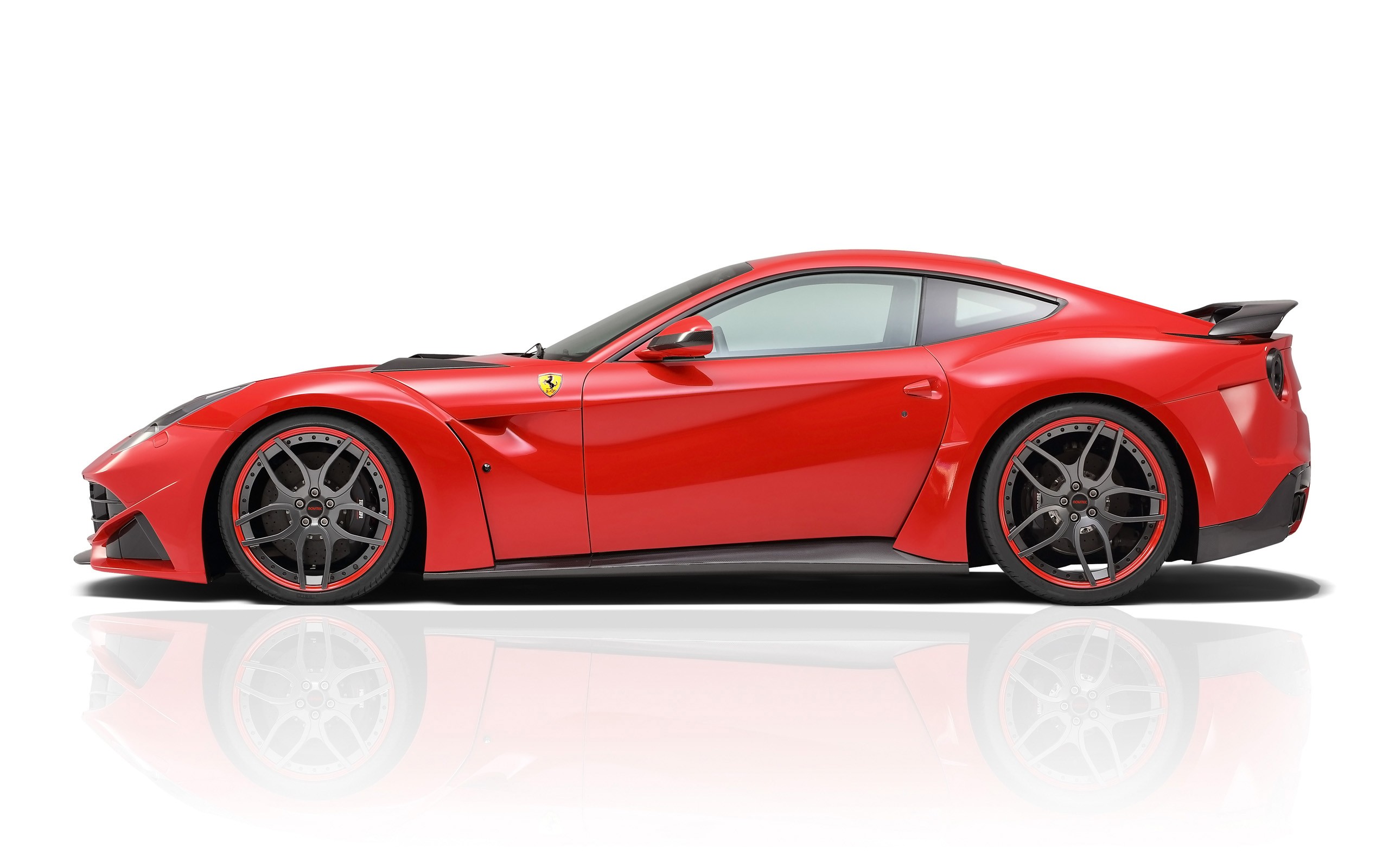 Ferrari F12 Berlinetta (13)