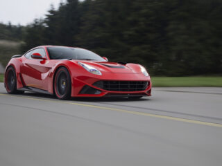Ferrari F12 Berlinetta (4)