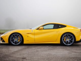 Ferrari F12 Berlinetta (6)