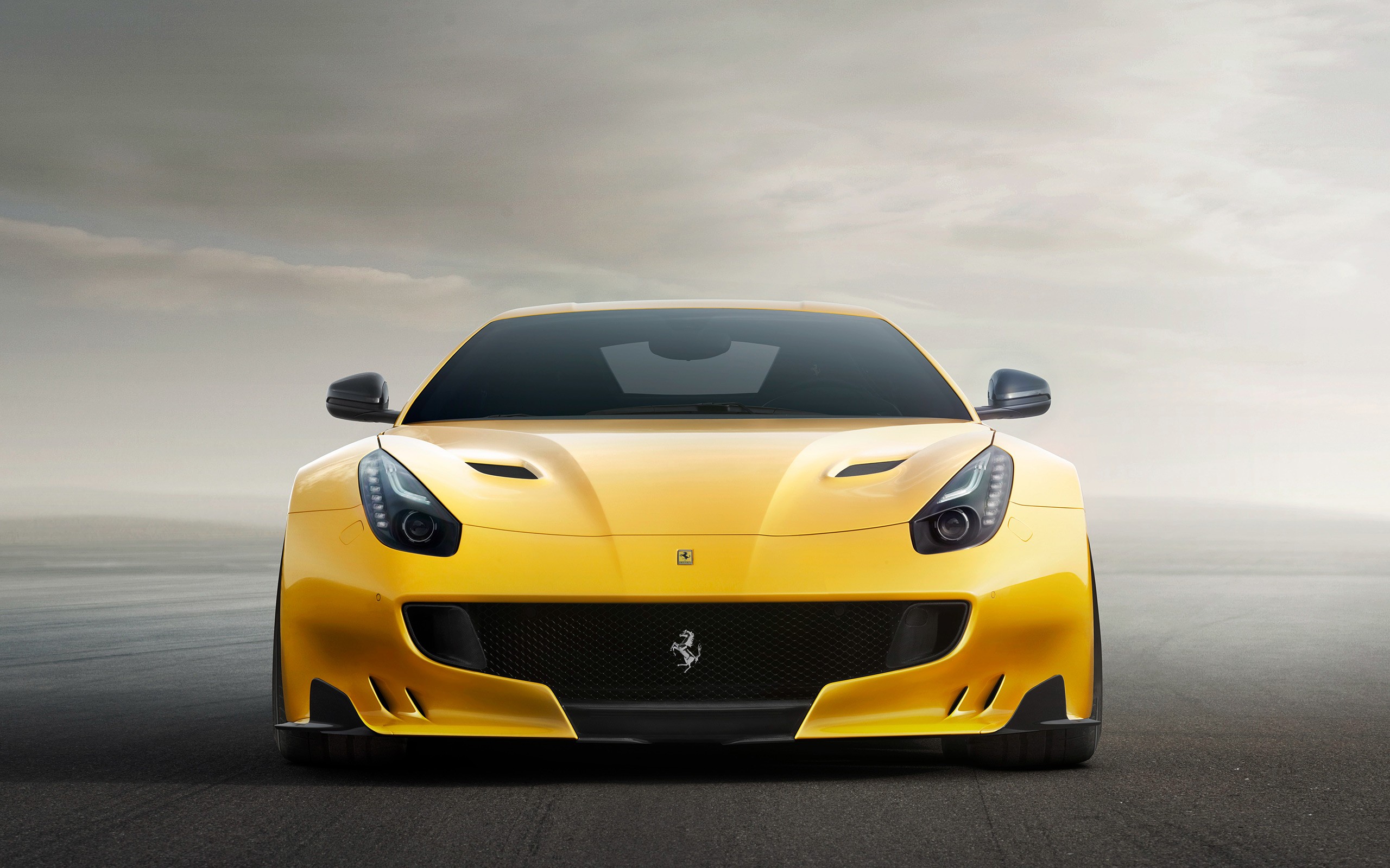 Ferrari F12tdf (3)