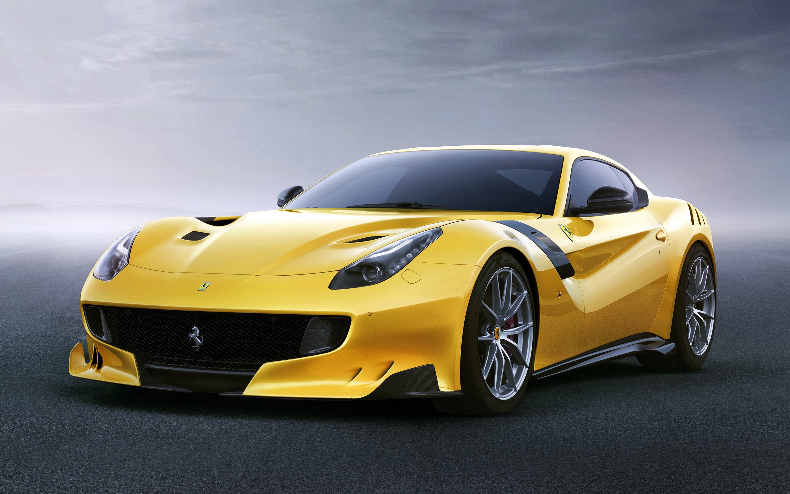 Ferrari F12tdf