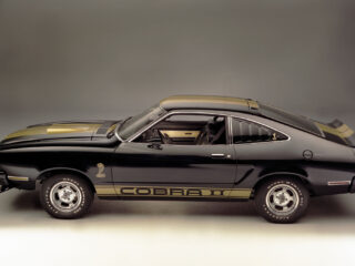 Ford Mustang Ii King Cobra (gen 2)