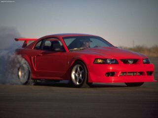 Ford Mustang Svt Cobra R (sn 95 2) (2)