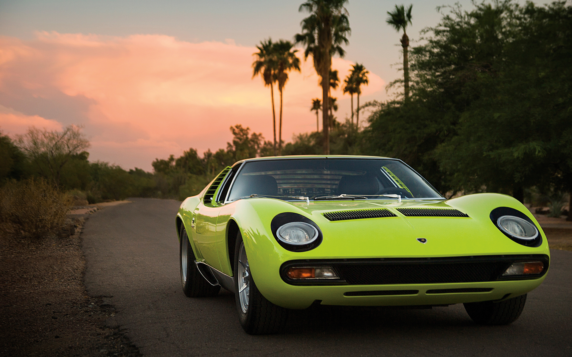 Lamborghini Miura P400 (2)