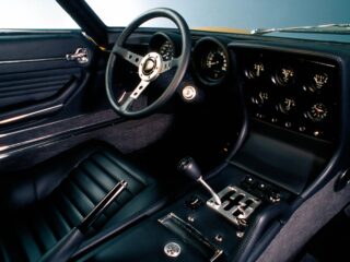 Lamborghini Miura P400 (4)