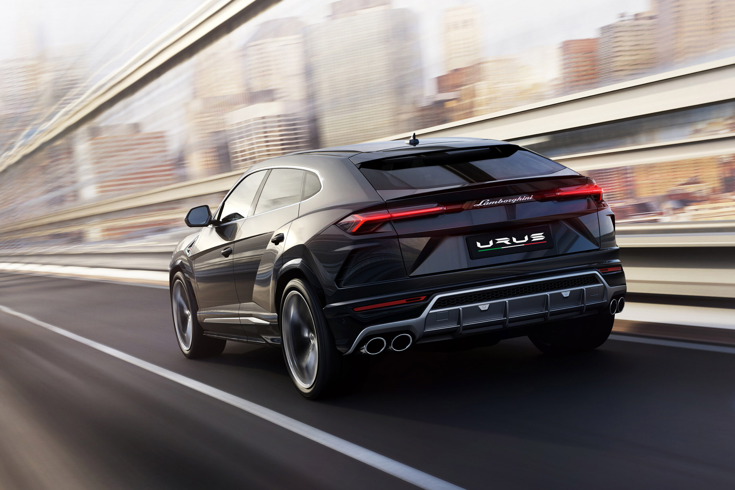 Lamborghini Urus (2)