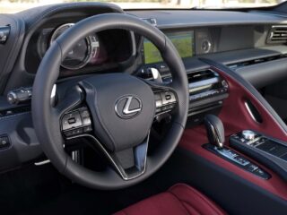 Lexus Lc 500h (gwz100)