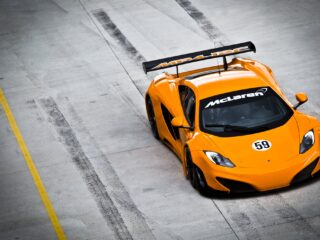 Mclaren Mp4 12c (2)