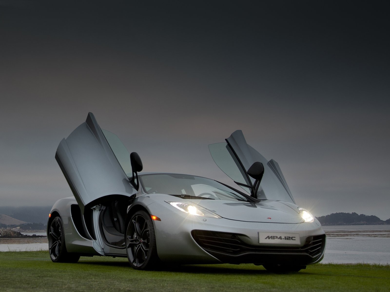 Mclaren Mp4 12c (5)