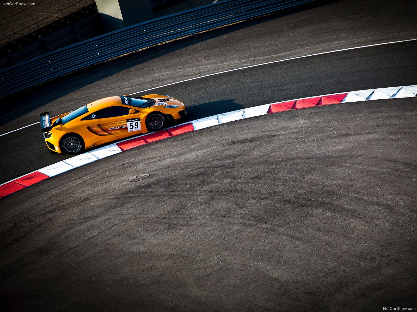Mclaren Mp4 12c Gt3 (4)