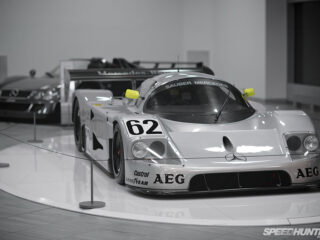 Mercedes Benz Sauber C9 (1)
