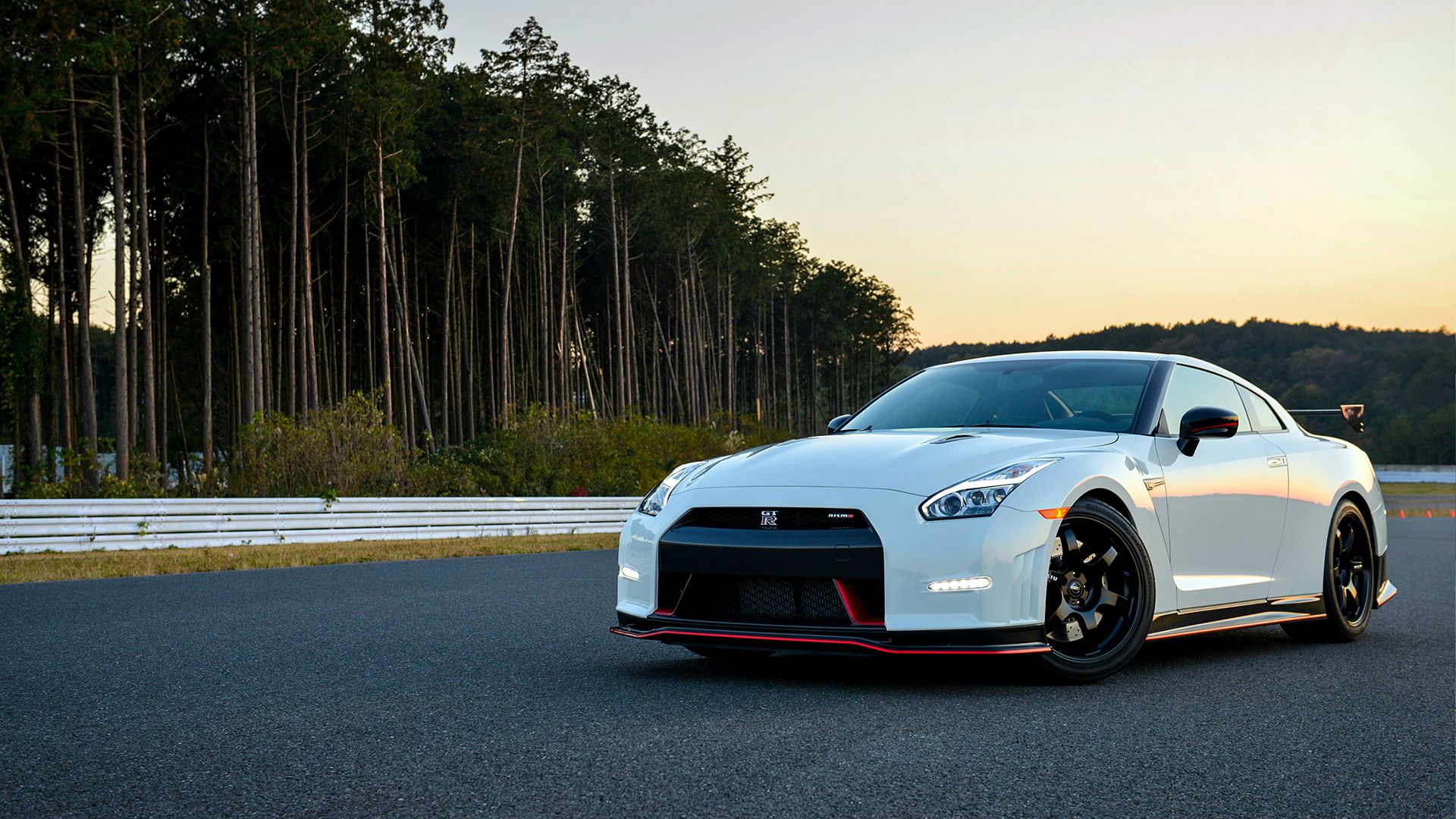 Nissan Gtr Nismo (r35) (1)