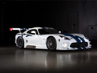 Srt Viper Gt3 R (1)