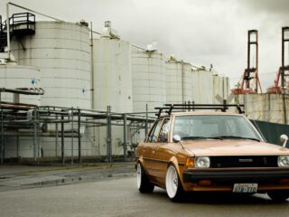 Toyota Corolla (e70) (2)