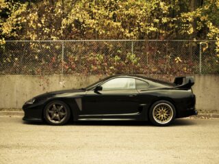 Toyota Supra (a80) (2)
